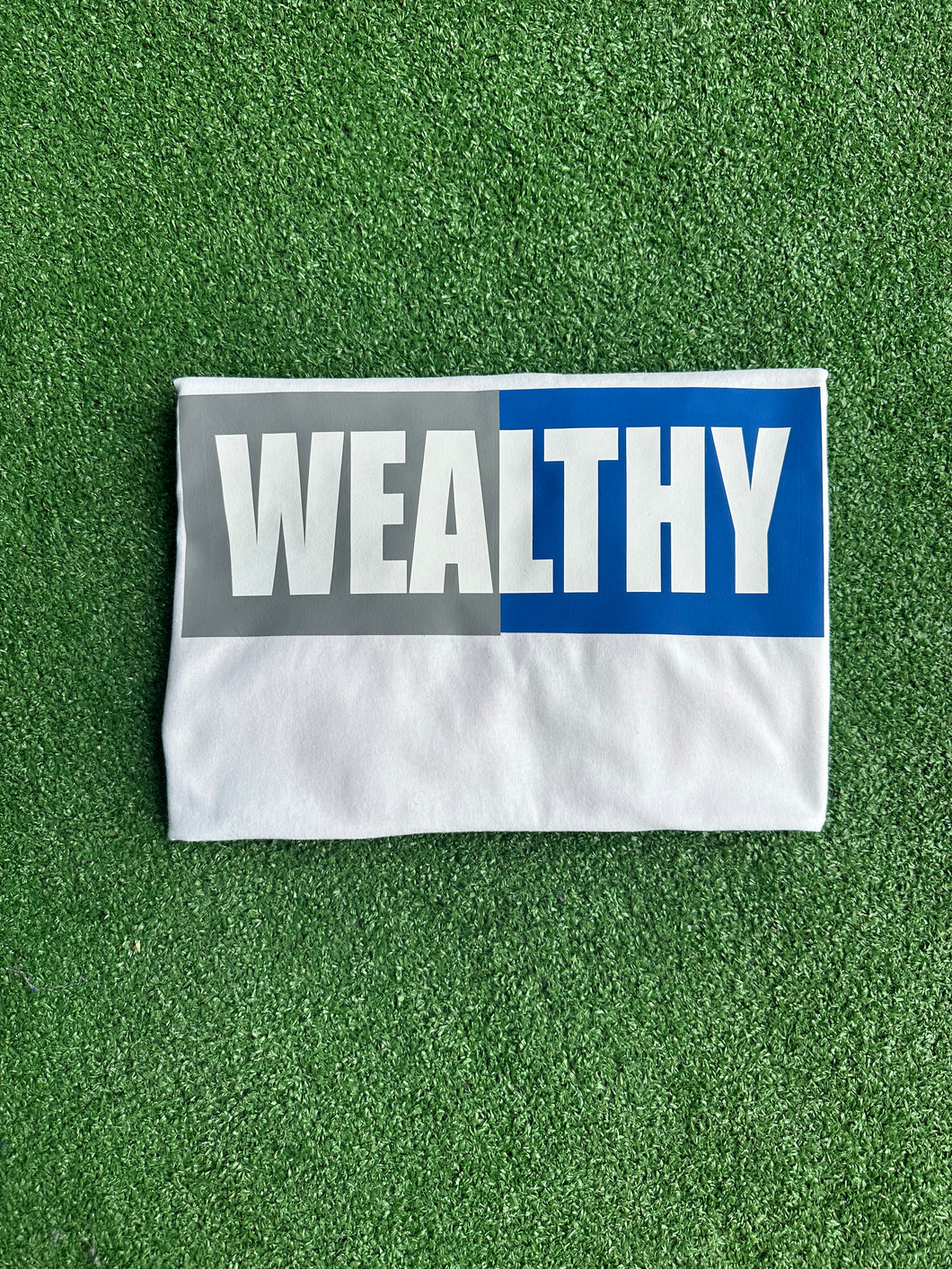 Wealthy Tee (White/Blue/Grey)